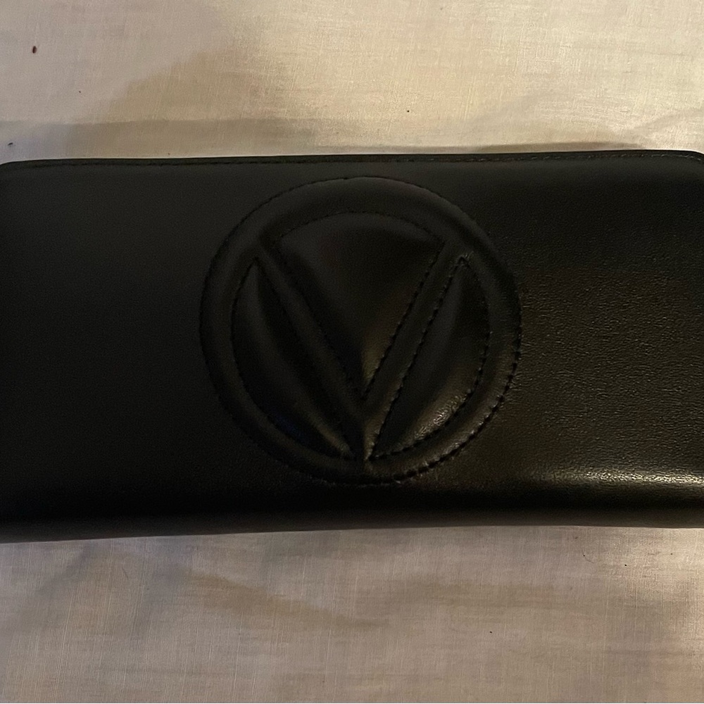Brand New Valentino Black Leather Zipper Wallet